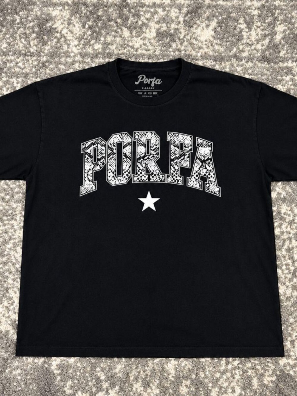 Porfa Black Varsity Logo Graphic T-Shirt XL Streetwear